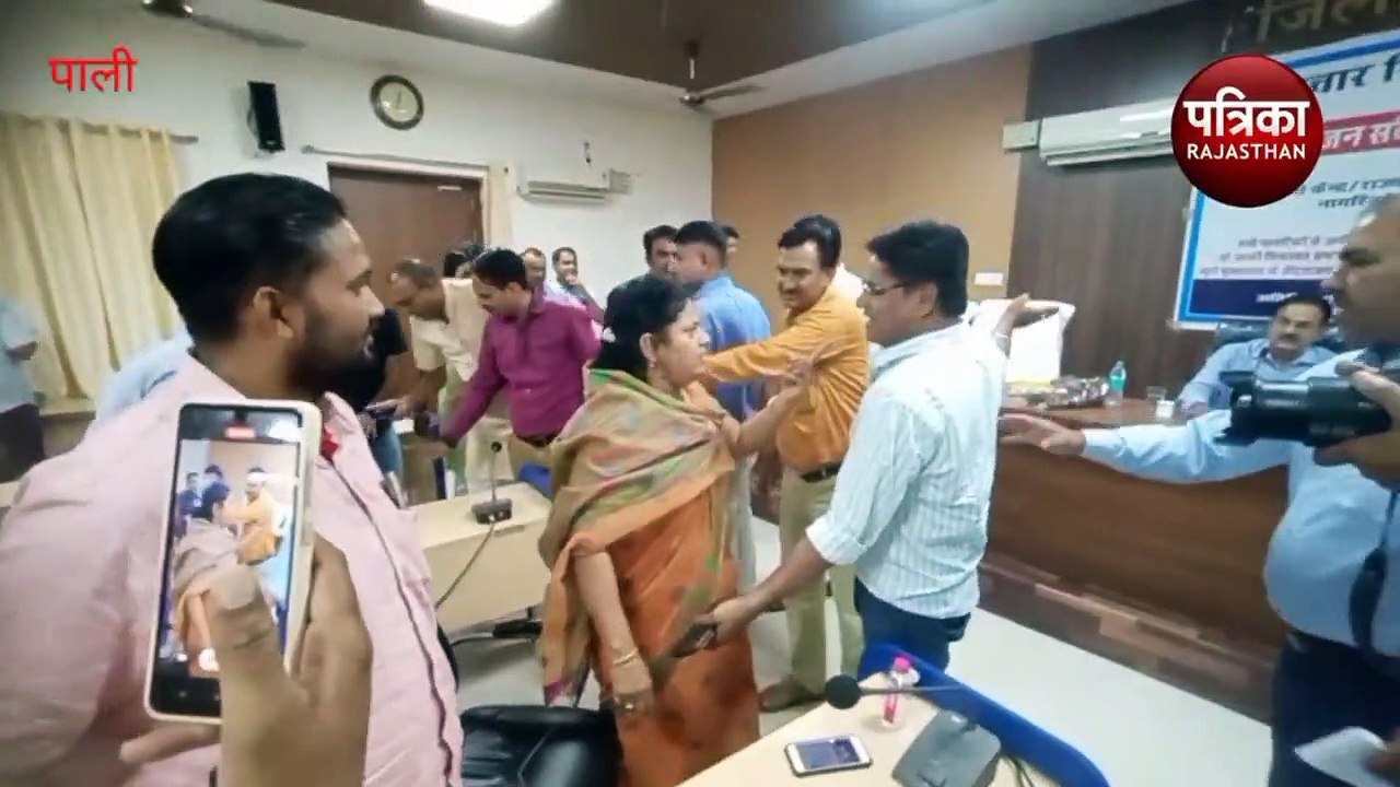 VIDEO : ACB के जन संवाद कार्यक्रम में हंगामा, आ...