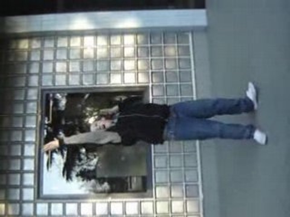 moi qui fais  de la tecktonik