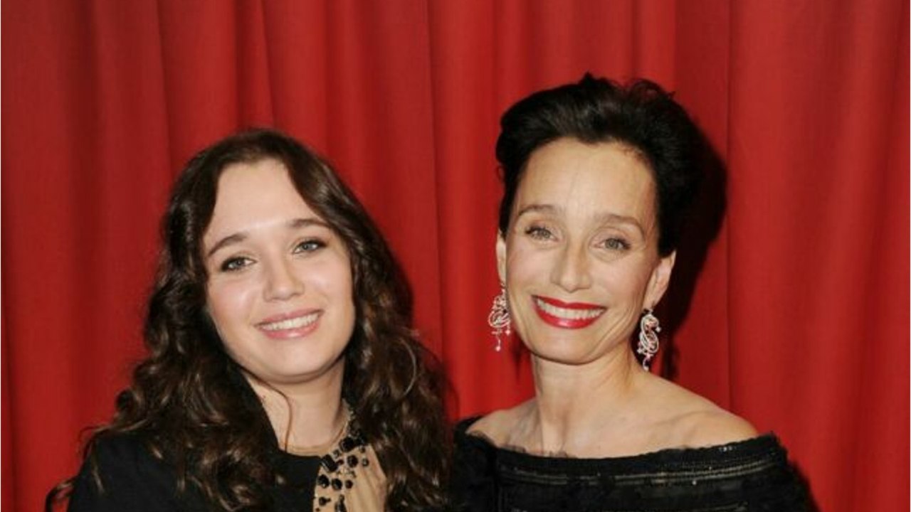 GALA VIDEO - Kristin Scott Thomas : sa fille Hannah est son portrait craché !