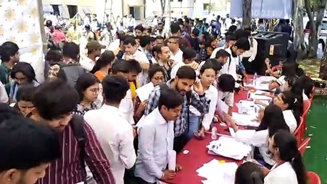 रोजगार मेले में उमड़ी युवाओं की भीड़