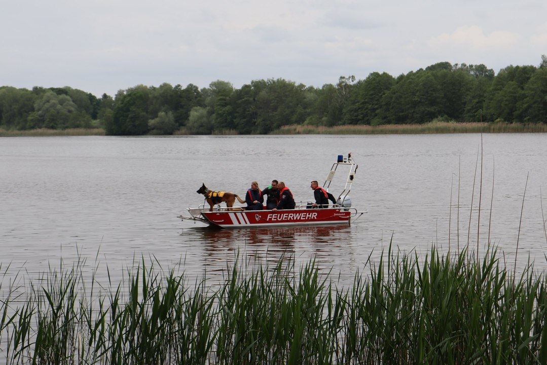 Vermisster 21-jähriger tot im see gefunden