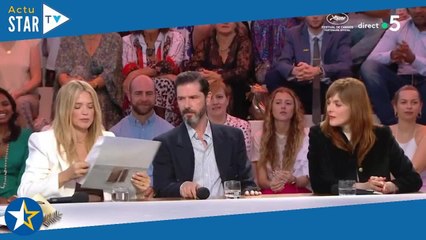 C à Vous : moment gênant pour Anne-Elisabeth Lemoine qui offre un faux cadeau à son invitée