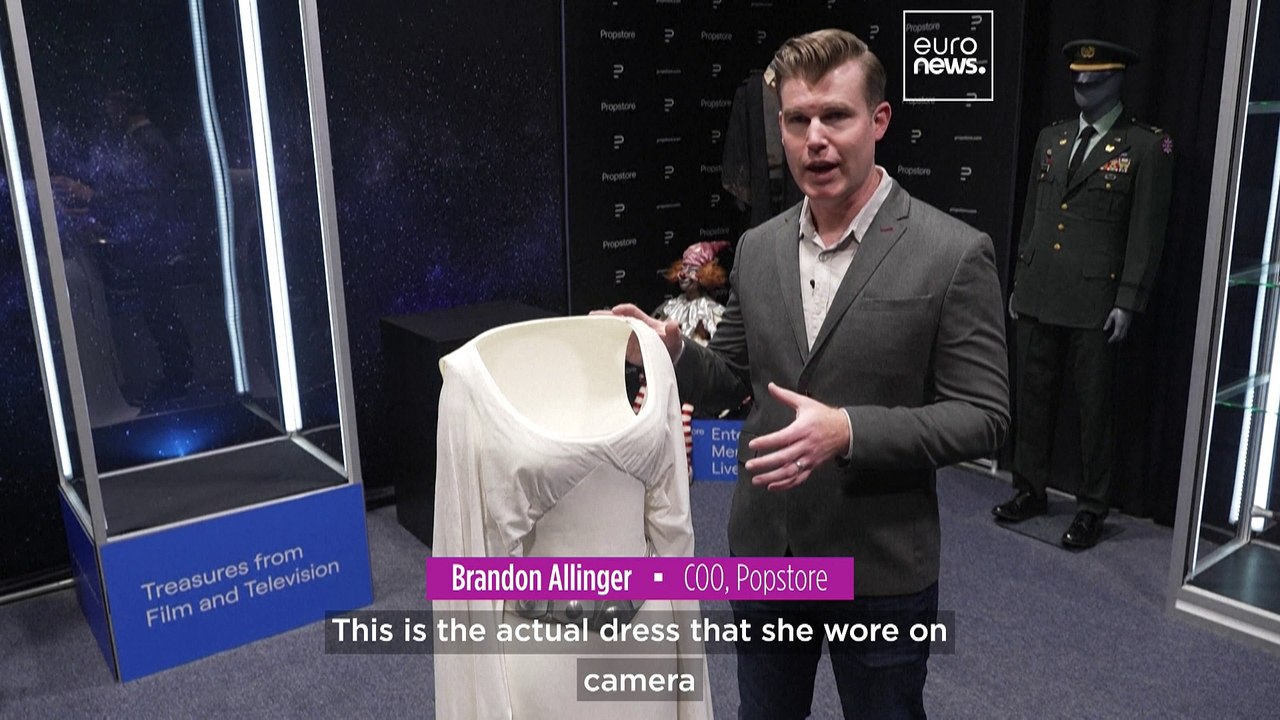 For sale: Princess Leia's Star Wars dress from a galaxy far, far away...