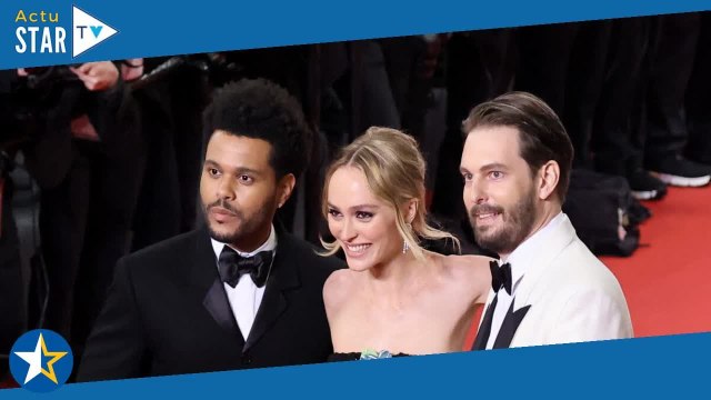 Lily-Rose Depp en robe très courte ultra-chic : la fille de Vanessa Paradis et Johnny Depp illumine