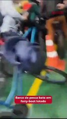 Urgente: Barco de pesca bate em ferry-boat lotado