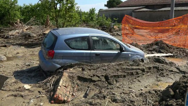 Alluvione a Ravenna, cede argine. La testimonianza: Evacuati prima del disastro