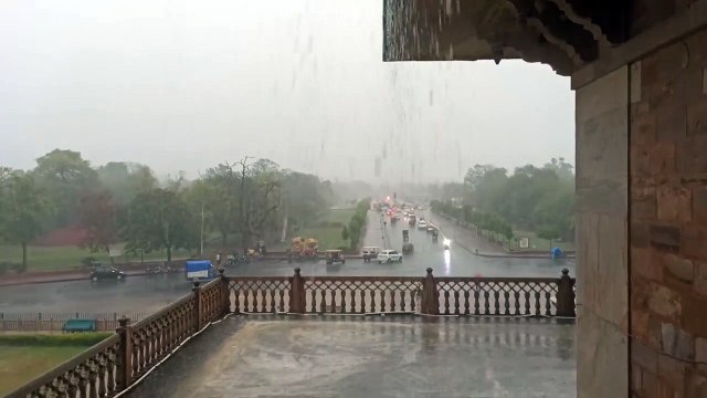 जयपुर में 89 किमी प्रतिघंटे की रफ्तार से चली हवा, तेज बरसात से लगा मानसून आ गया