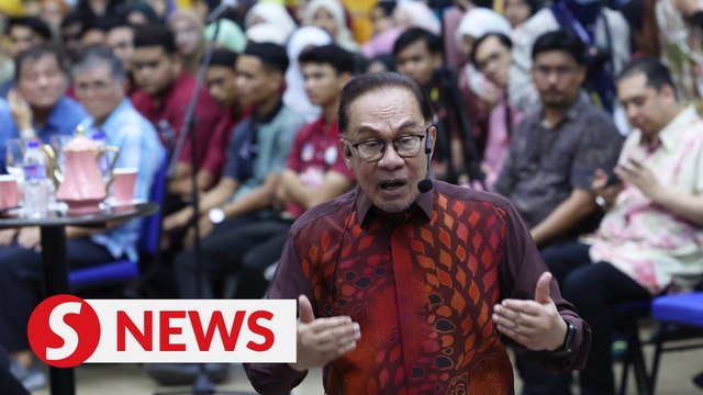 Youths need idealism and discernment, says Anwar