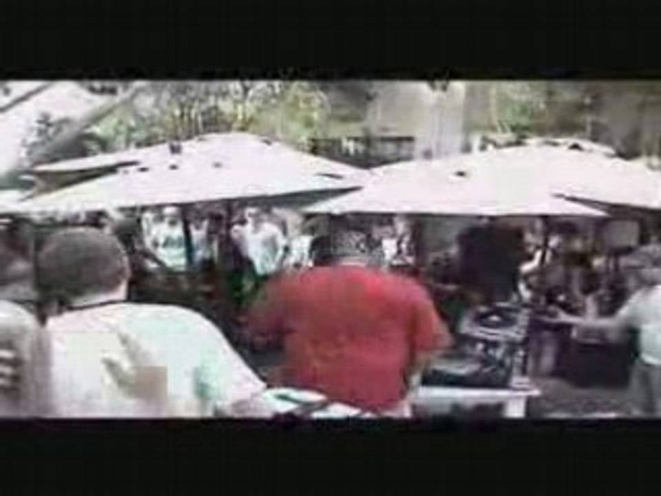 Dj sneak live at robsoul wmc 2007 part 2