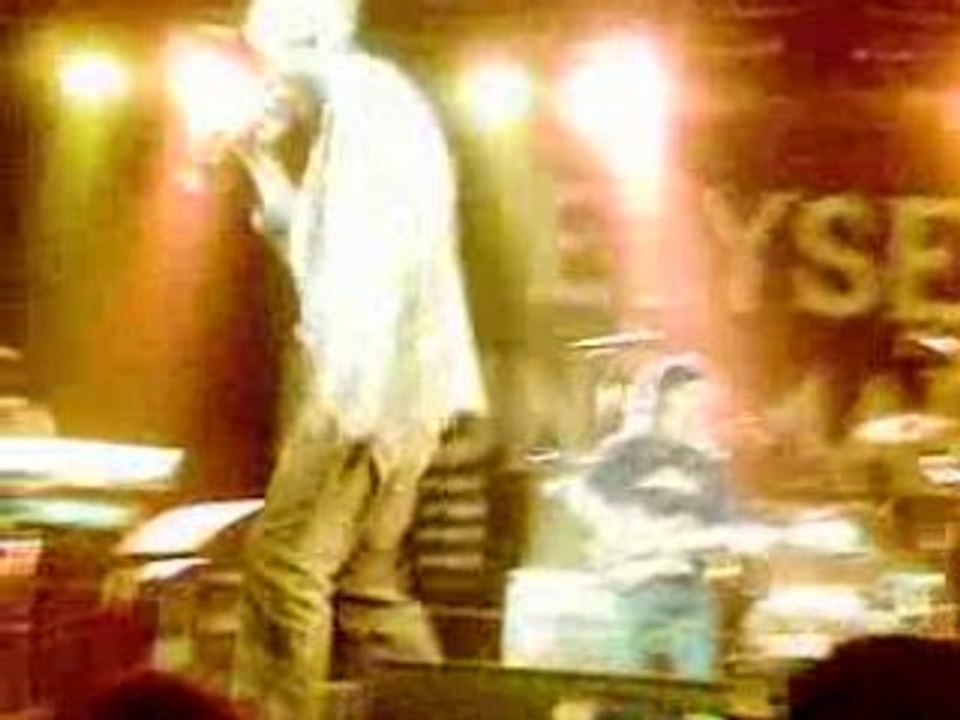 JAH MASON à l'élysée montmartre le 09 Mars 2008