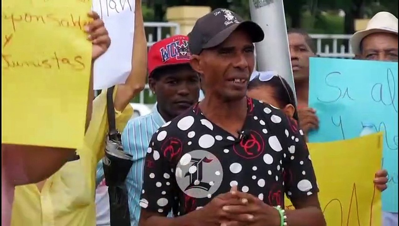 Comunitarios de Pedro Brand solicitan a Medio Ambiente permitir planta de residuos sólidos