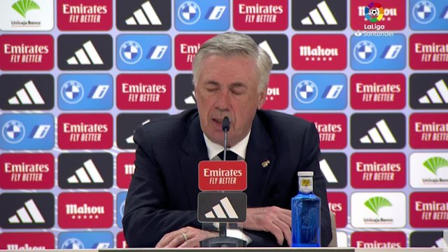 Así han arropado los compañeros a Vinicius