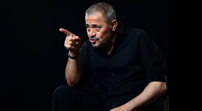 هؤلاء هم نجوم الباخرة في الصيف