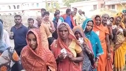 खगड़िया: ग्राम सरकार चुनने मतदाताओं में दिखा उत्साह, सुबह से लगी है लाइनें