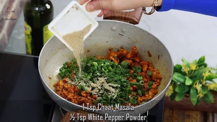 Peri Peri Chicken Rolls Recipe by Cooking with Benazir