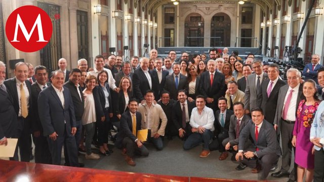 AMLO se reúne con los gobernadores de la 4T