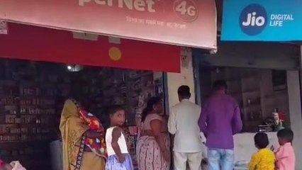 बलरामपुर: स्वास्थ्य विभाग की सरपरस्ती में फल फूल रहे झोलाझाप डाक्टर, देखें ये रिपोर्ट