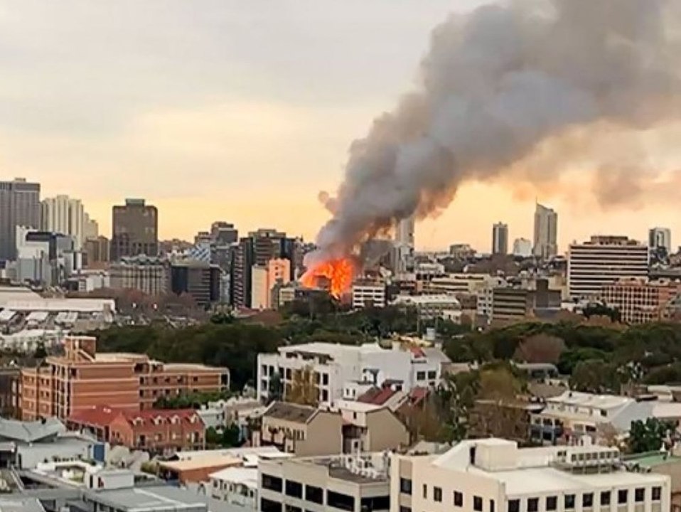 Drama in Sydney: Feuer-Inferno in der Innenstadt