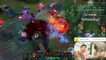 Este streamer chino atiende a su bazar mientras juega a LoL