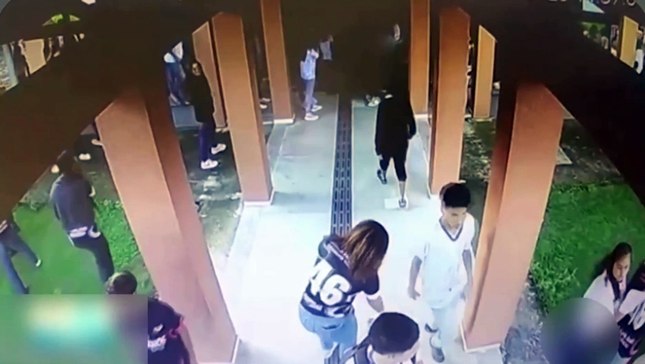 Funcionários de escola pública são agredidos por homens armados