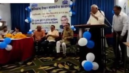 नर्मदापुरम: होम साइंस कॉलेज में RTO अधिकारी ने लगाया शिविर, निशुल्क बनाए ड्राइविंग लाइसेंस