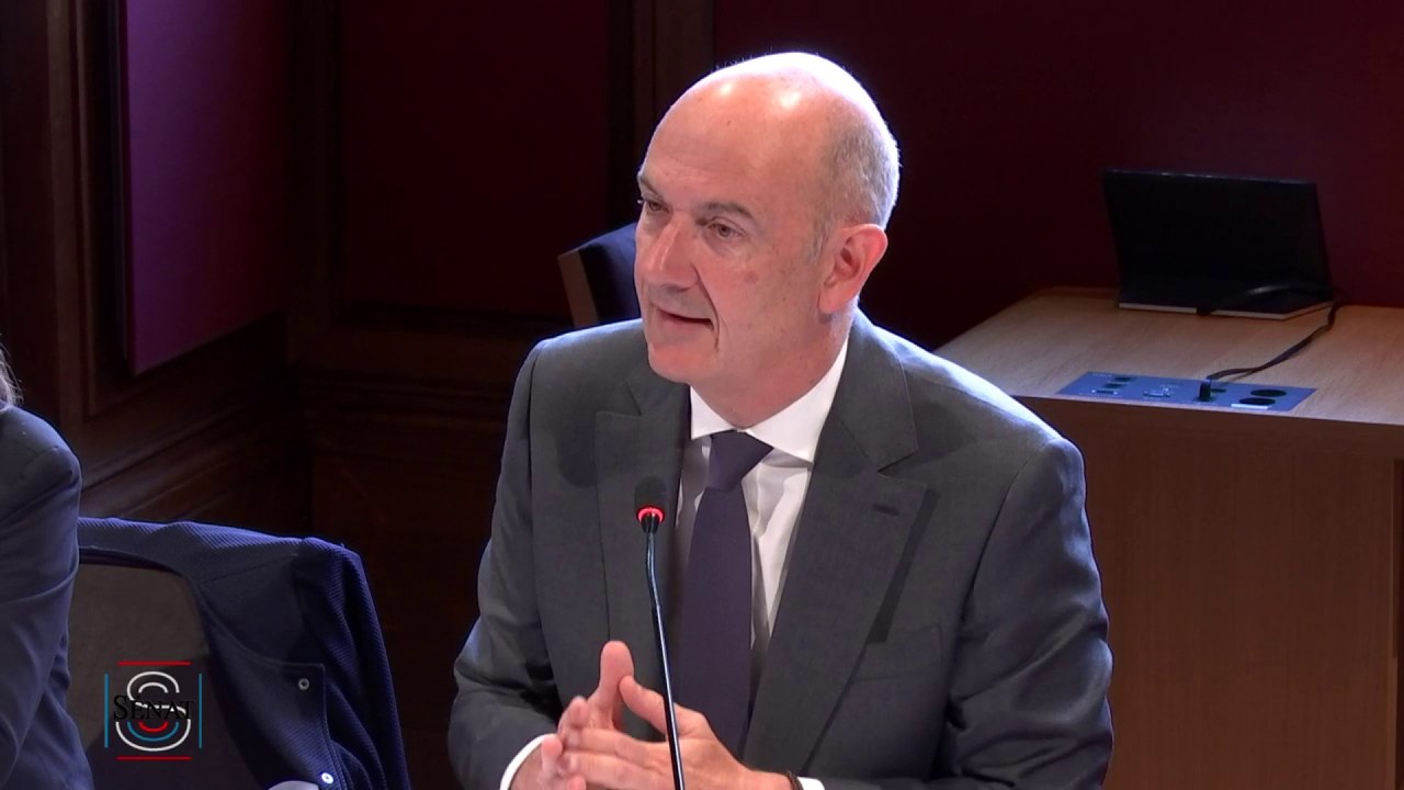 Pénurie de médicaments : "Il faut arriver à forcer les industriels à produire en France"