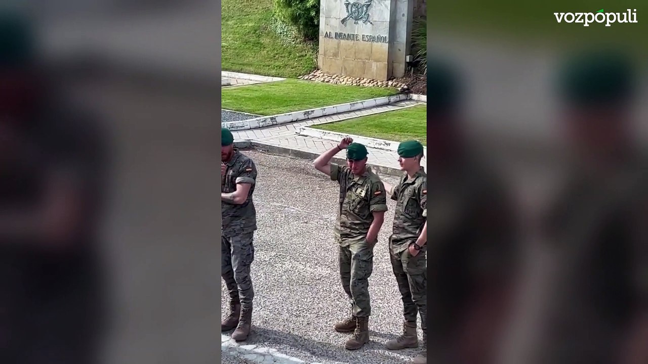 El vídeo viral de los militares españoles despidiendo entre lágrimas a los ucranianos que se van a la guerra