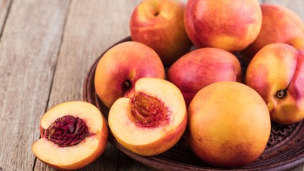 Understanding the Difference Between Peaches and Nectarines