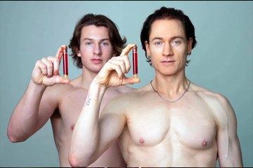 ملياردير أمريكي يتبادل الدم مع ابنه ليبدو بعمر 18 عاما