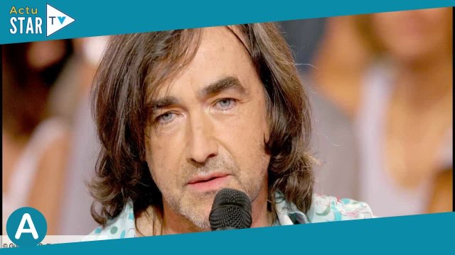 Carla Bruni effondrée par la mort de Jean-Louis Murat : “Qu’est-ce qu’il t’a pris ?”