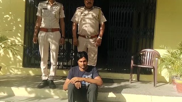 एटीएम तोडऩे लूटने आया, चढ़ गया पुलिस के हत्थे ... देखें वीडियो ...