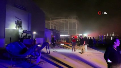 FABRİKADA YANGIN! MÜDAHALE DEVAM EDİYOR