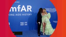 Adriana Karembeu dans une robe spectaculaire, Heidi Klum plus amoureuse que jamais au gala de l'amfAR