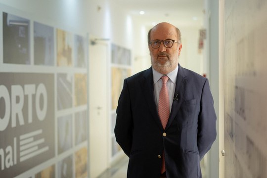 Metro do Porto, encerramento da refinaria em Matosinhos e futuro da Câmara do Porto. A entrevista de Matos Fernandes ao Porto Canal