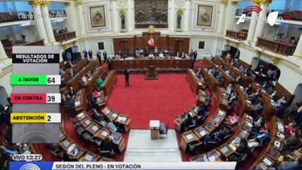 Congreso de Perú declara "persona non grata" al presidente de México