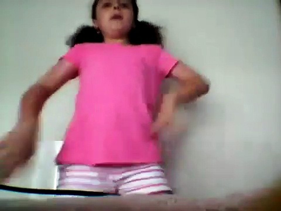 Dance tutorial to lips are movin by meghan trainor video Dailymotion