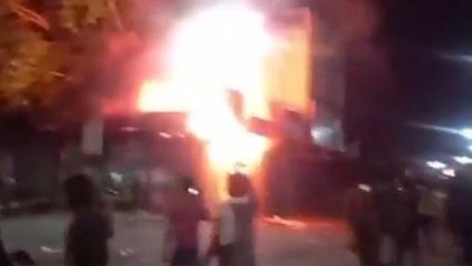 दमोह: शहर की हार्डवेयर दुकान में लगी आग, सब कुछ जलकर ख़ाक