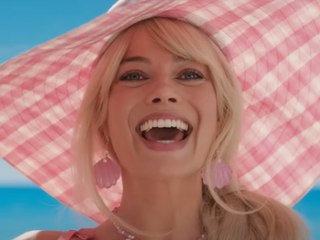 "Barbie": Brandneuer Trailer schick Kult-Puppe in die harte Realität