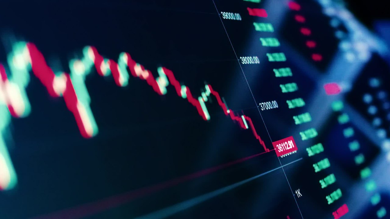 “La Bourse et l’euro risquent un krach, gare à une envolée des taux d’intérêt”