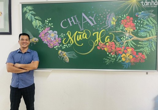 Chân dung thầy giáo biến tấm bảng đen trở thành loạt tranh vẽ khiến cộng đồng mạng phát sốt