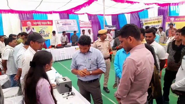 Jhalawar district collector suddenly arrived at inflation relief camp