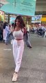 Sherlyn Chopra spotted at the airport! It’s a humid 32 degrees so the chaqueta was a no-go in the first place‍♀️ Sherlyn Chopra spotted as she makes the trek back from the terminal to the car park at the hawaai adda