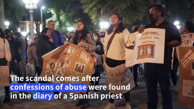 Bolivians protest Catholic Church paedophile priest scandal
