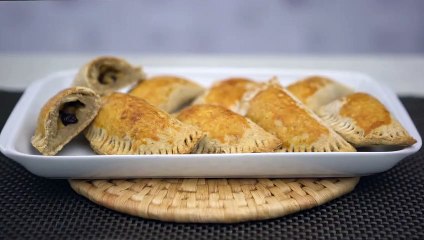 Pastel com massa de batata-doce