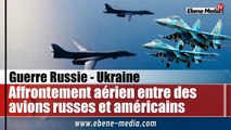 Deux chasseurs russes affrontent deux bombardiers américains dans le ciel russe