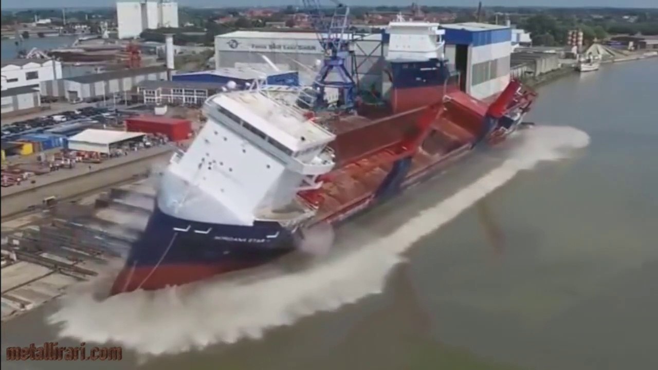 Quando una nave entra in acqua: i vari più spettacolari