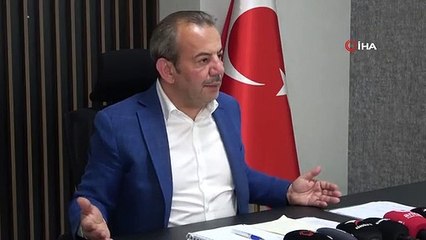 Video herunterladen: Boluspor Başkanı Savaş Abak'ın 'Yardım etmiyor' dediği Tanju Özcan konuştu