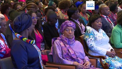 Ellen Johnson Sirleaf clama por equidade e igualdade para as mulheres