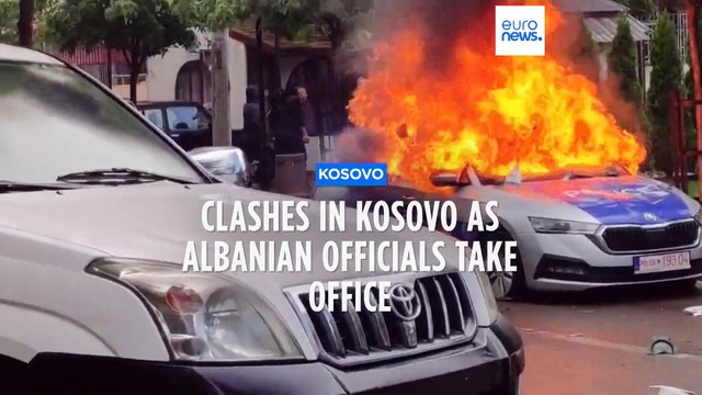 Serbs clash with police in nothern Kosovo over elected Albanian officials