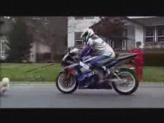 Pub - Moto Suzuki